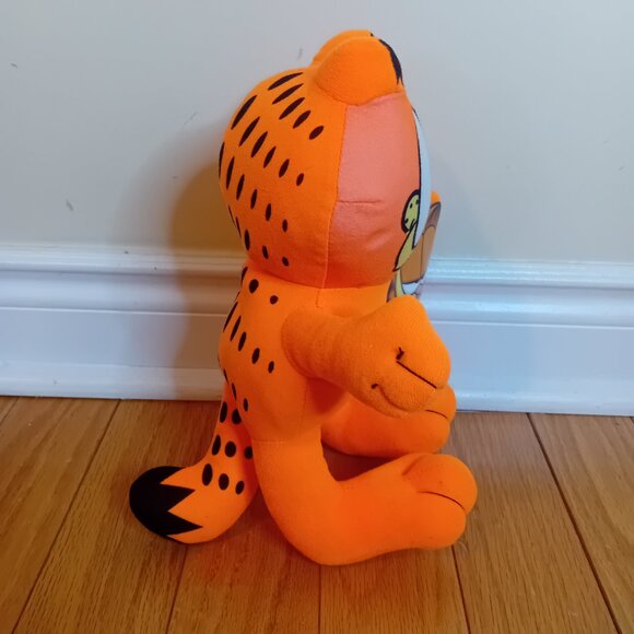 2022 Toy Factory Modern Neon Garfield Small Plushie Stuffed Animal Fat Cat READ - Picture 6 of 10